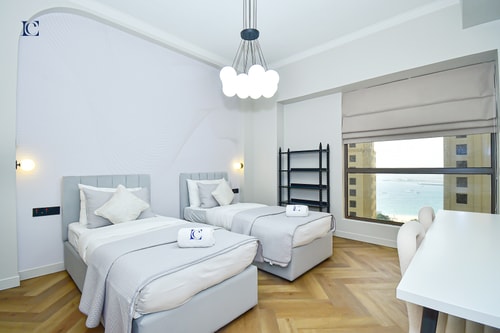 Charming 3+1 Bedroom  Apt near JBR Beach - Sadaf 1 7 Luxury Escapes