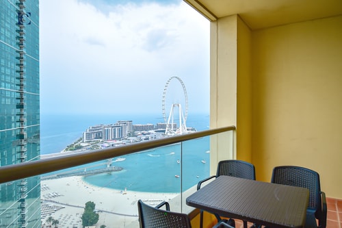 Amazing Sea-view 4BR + Maids in JBR Beach - Shams 9 Luxury Escapes