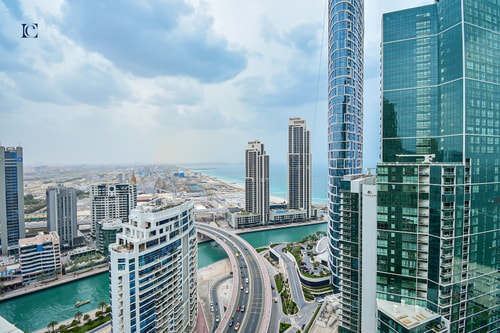 Amazing Sea-view 4BR + Maids in JBR Beach - Shams 19 Luxury Escapes