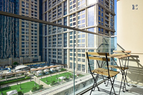 Stylish 2BR Apartment - Meera Tower Business Bay 15 Luxury Escapes