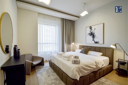 Spacious 3-Bedroom Apartment with Maid’s Room in JBR –Partial Lake View 18 Luxury Escapes