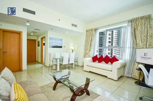 Modern 1BR near the Metro in Armada Tower 3 - AWD 10 Luxury Escapes