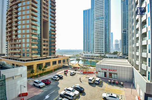 Brand New 1 Bedroom Apt with Balcony in Medore JLT 16 Luxury Escapes