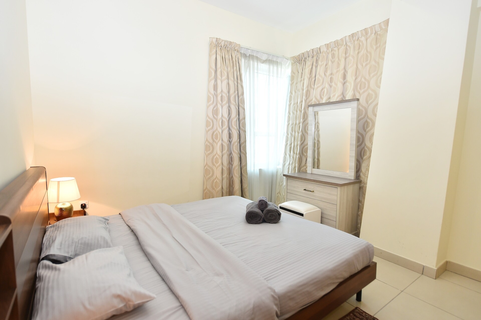 Modern 1BR near the Metro in Armada Tower 3 - AWD 16 Vacation Homes