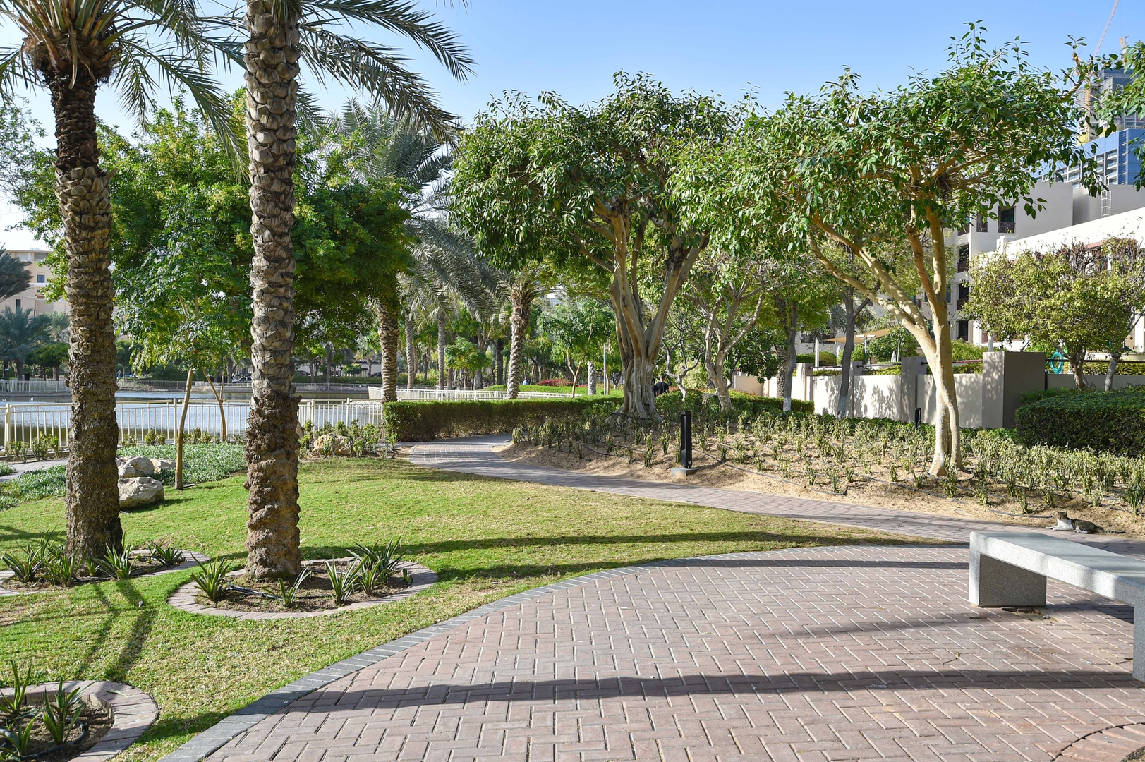 Spacious 1BR with Pool view - Ghozlan 2 The Greens 27 Vacation Homes