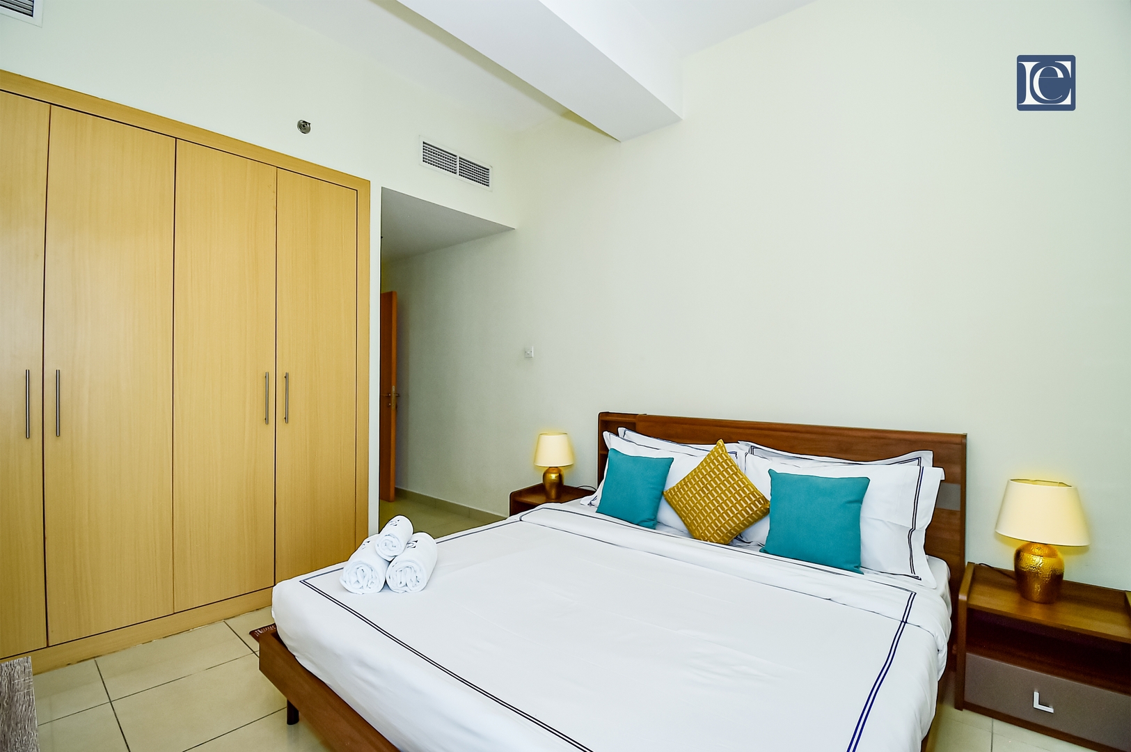 Modern 1BR near the Metro in Armada Tower 3 - AWD 24 Vacation Homes