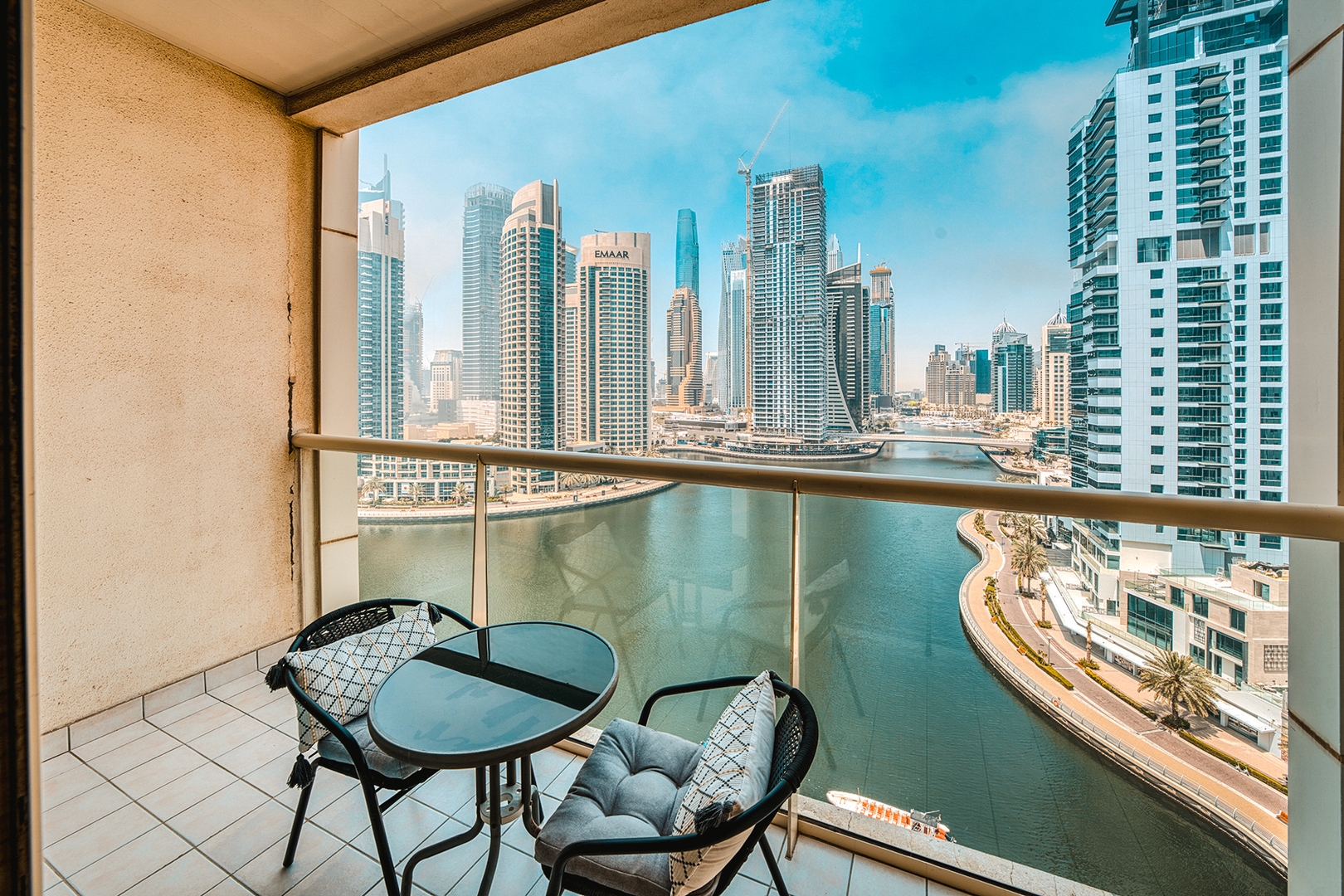 MVT - 1BR with Balcony & Stunning Marina View. 21 Vacation Homes