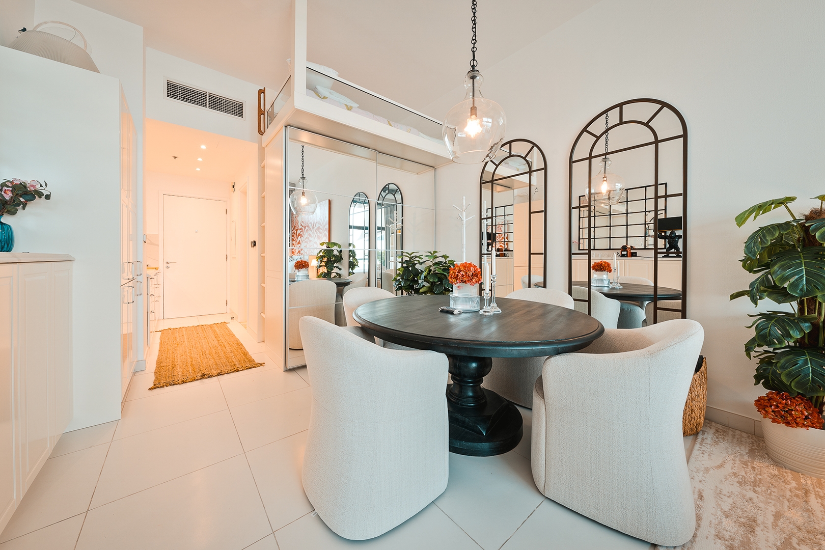 Seaview Studio Apartment in Palm Jumeirah 30 Vacation Homes