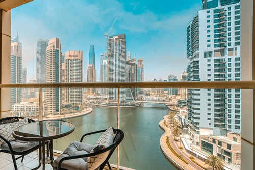 MVT - 1BR with Balcony & Stunning Marina View. 1 Vacation Homes
