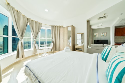 Modern furnished studio with balcony in JLT - BRK 14 Vacation Homes