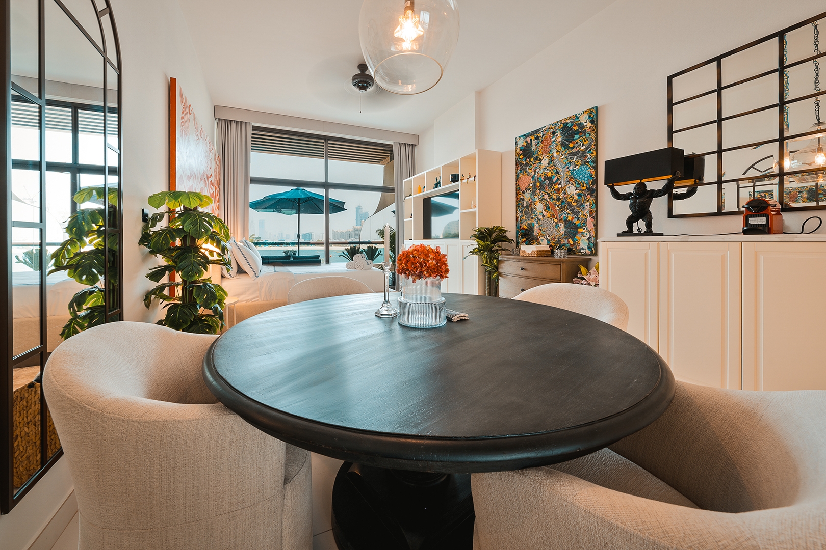 Seaview Studio Apartment in Palm Jumeirah 33 Vacation Homes