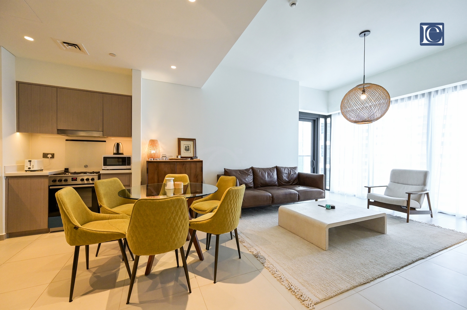 Stylish Downtown Dubai Stay |Act 1 Act 2 Tower 1 3 Vacation Homes