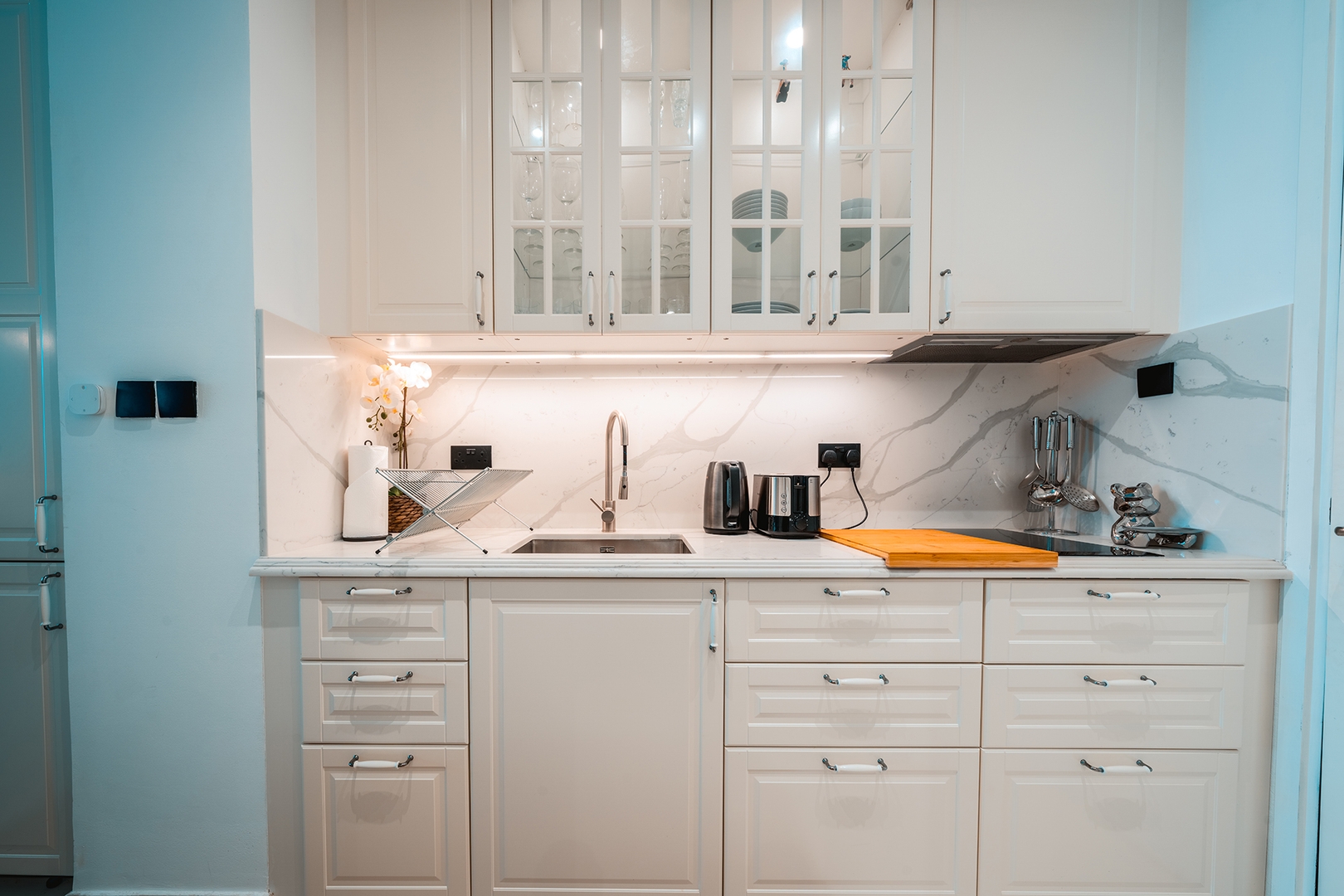 Seaview Studio Apartment in Palm Jumeirah 17 Vacation Homes