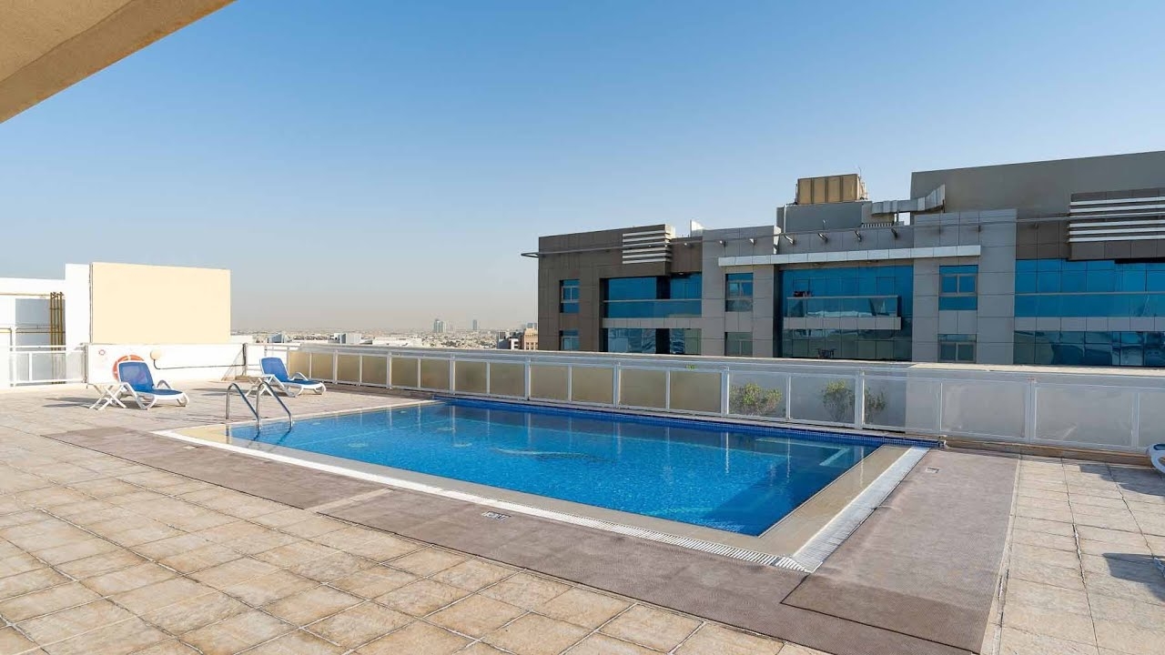 Dubai Canal View 1 BR Premium Apt - Amna Tower 19 Vacation Homes