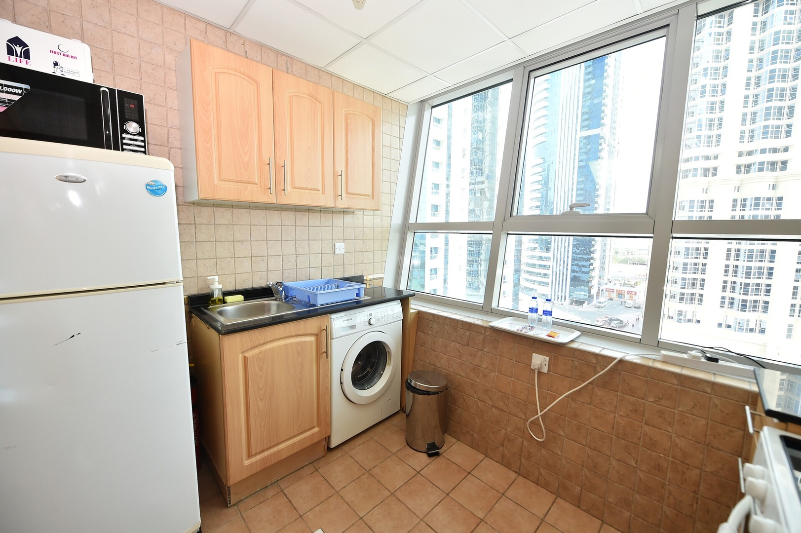 Modern 1BR near the Metro in Armada Tower 3 - AWD 23 Vacation Homes