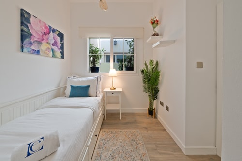 Luxury Short-Term Stay 2BHK + Maid Arabian Ranches 30 Vacation Homes