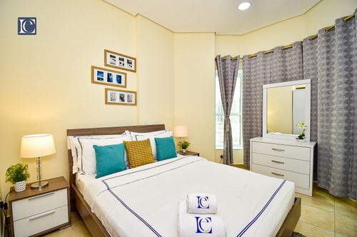 Budget Studio in Dubai Gate 2 JLT - Near Metro 10 Vacation Homes
