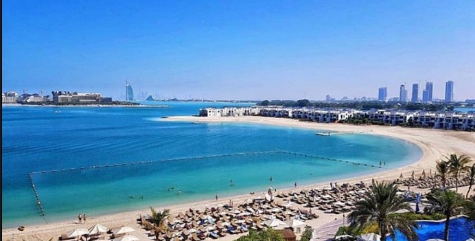 Seaview Studio Apartment in Palm Jumeirah 46 Vacation Homes