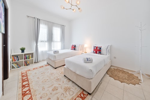 Luxury Short-Term Stay 2BHK + Maid Arabian Ranches 23 Vacation Homes