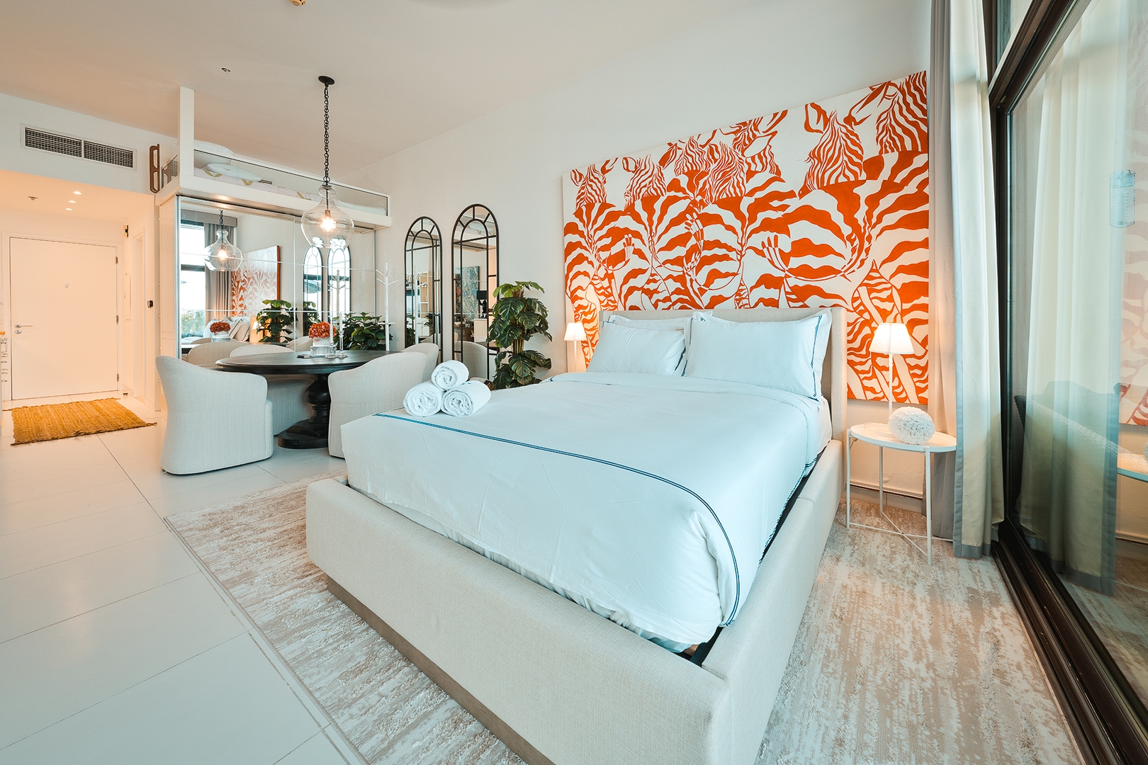 Seaview Studio Apartment in Palm Jumeirah 12 Vacation Homes