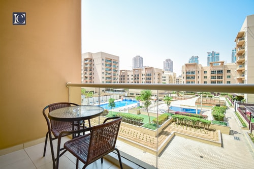 Spacious 1BR with Pool view - Ghozlan 2 The Greens 8 Luxury Escapes