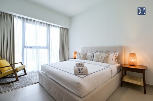 Stylish Downtown Dubai Stay |Act 1 Act 2 Tower 1 18 Vacation Homes