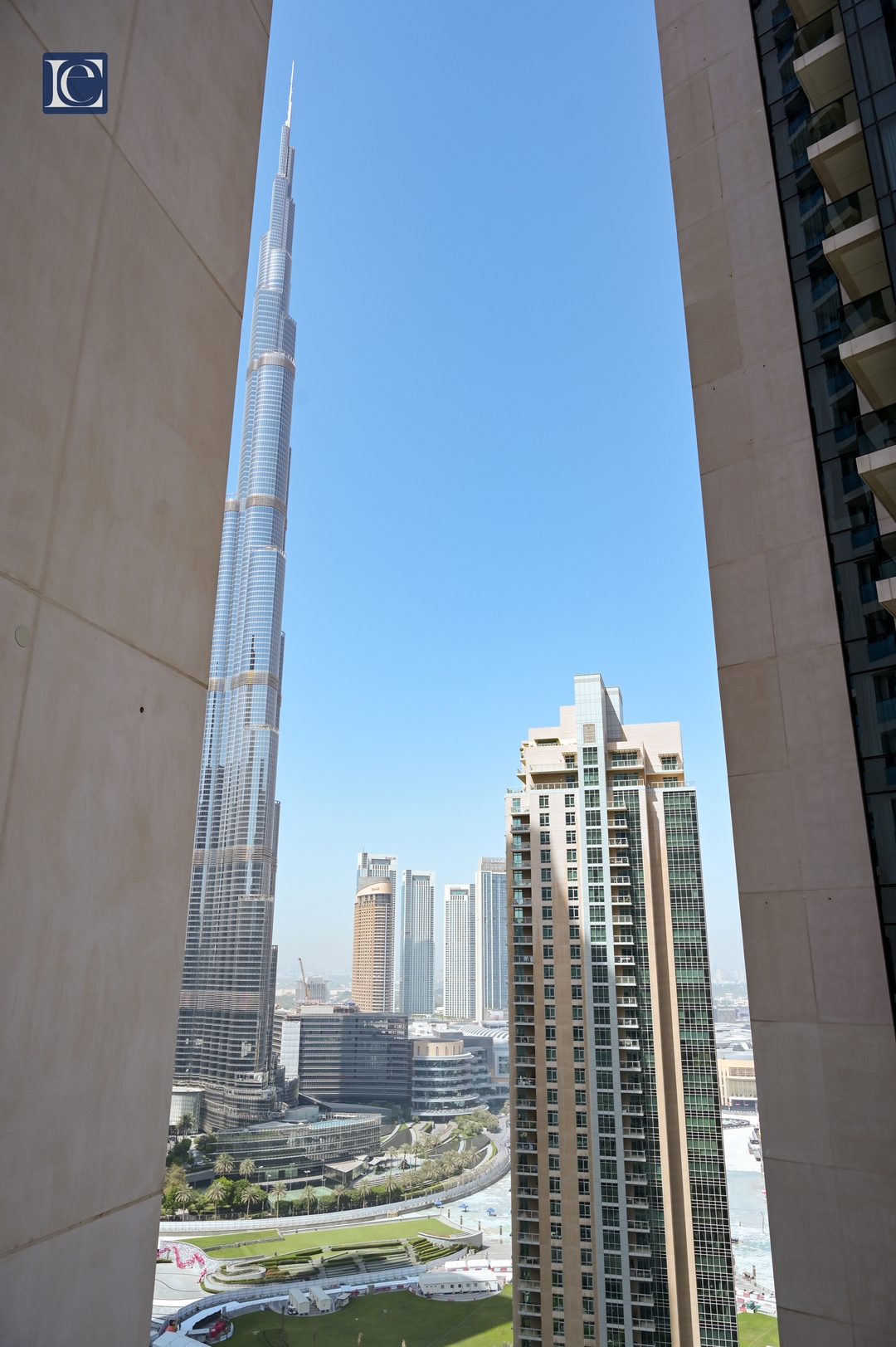 Stylish Downtown Dubai Stay |Act 1 Act 2 Tower 1 0 Vacation Homes