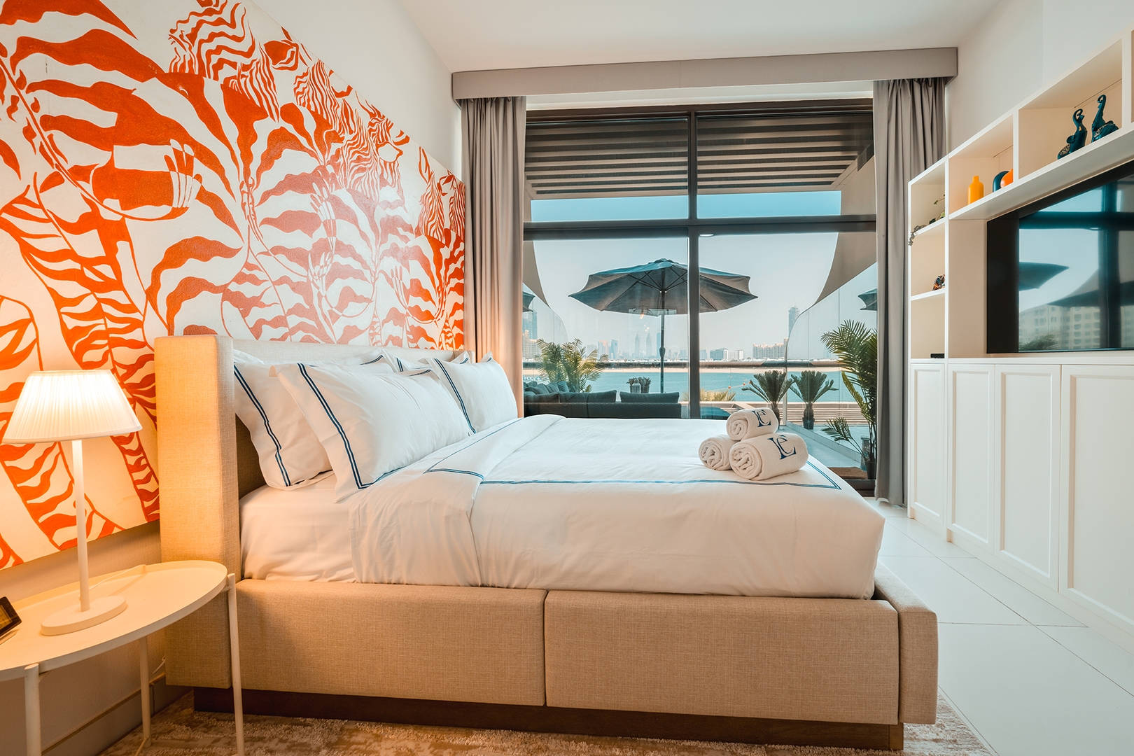 Seaview Studio Apartment in Palm Jumeirah 0 Vacation Homes