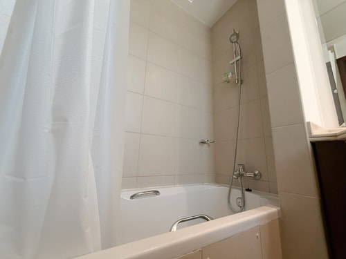 Luxury Short-Term Stay 2BHK + Maid Arabian Ranches 21 Vacation Homes