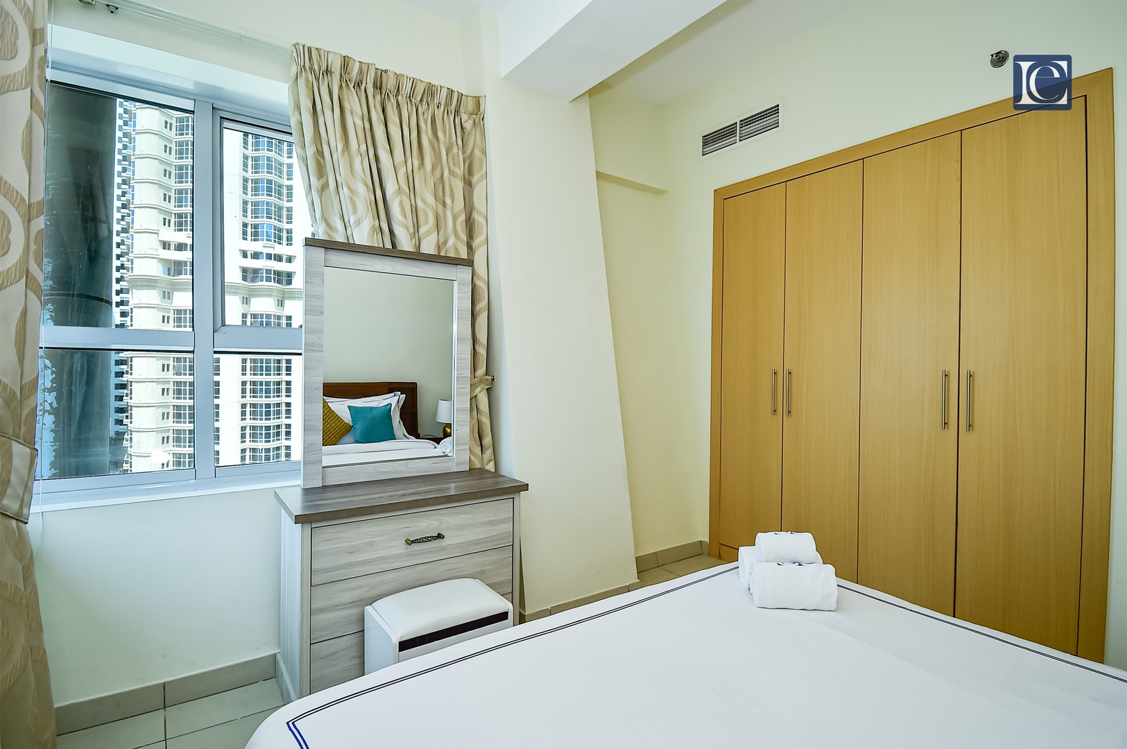 Modern 1BR near the Metro in Armada Tower 3 - AWD 17 Vacation Homes