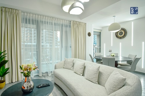 Elegant 3BR Apt with 4 Balconies in 29 Blvd 4 Luxury Escapes