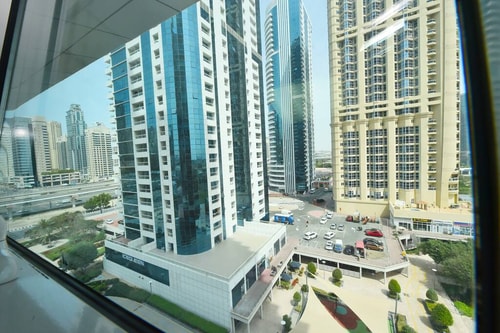 Modern 1BR near the Metro in Armada Tower 3 - AWD 33 Luxury Escapes