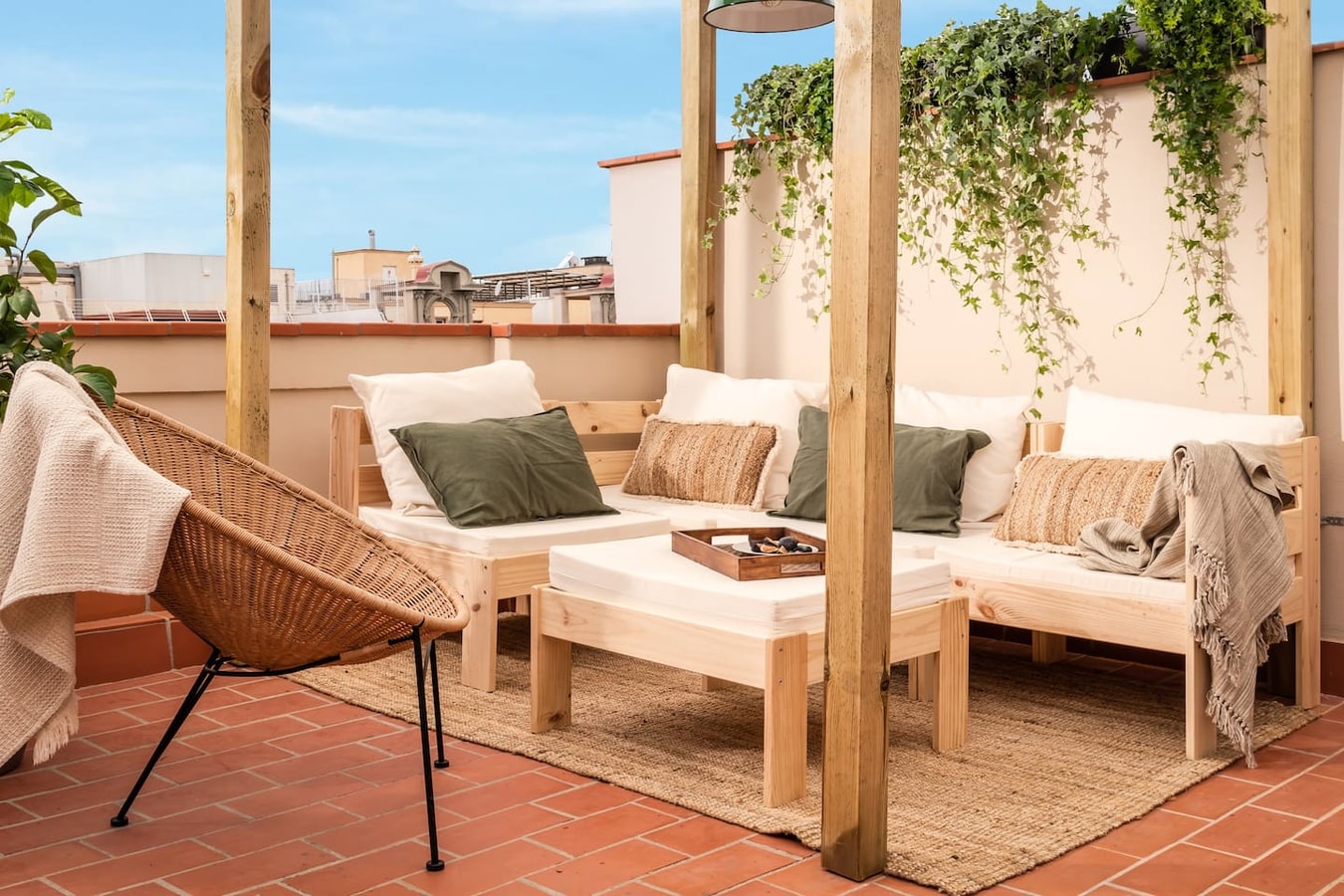 Remy - 2 bedrooms and balcony in Eixample Dreta