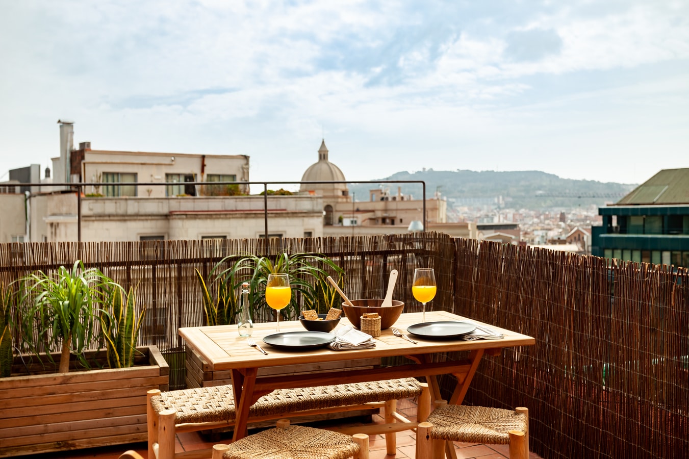 Finnt - 1 bedroom and terrace in Eixample Dreta