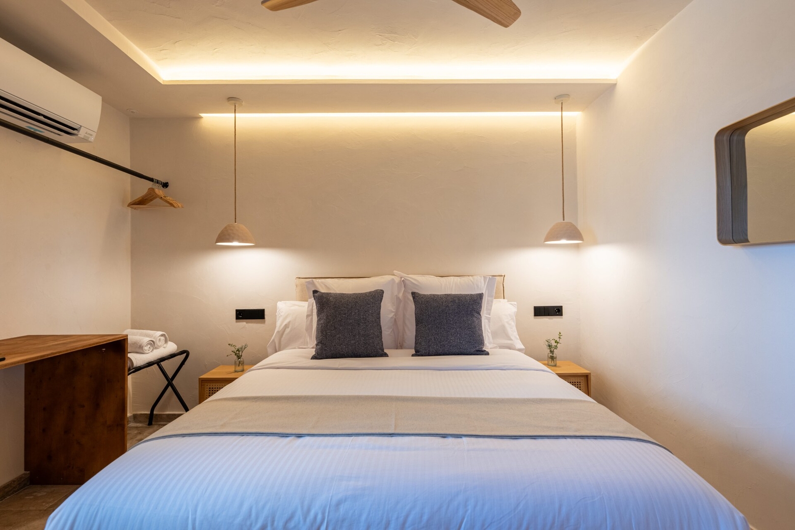 11- Private building with pool & sauna 18 Templa Stays