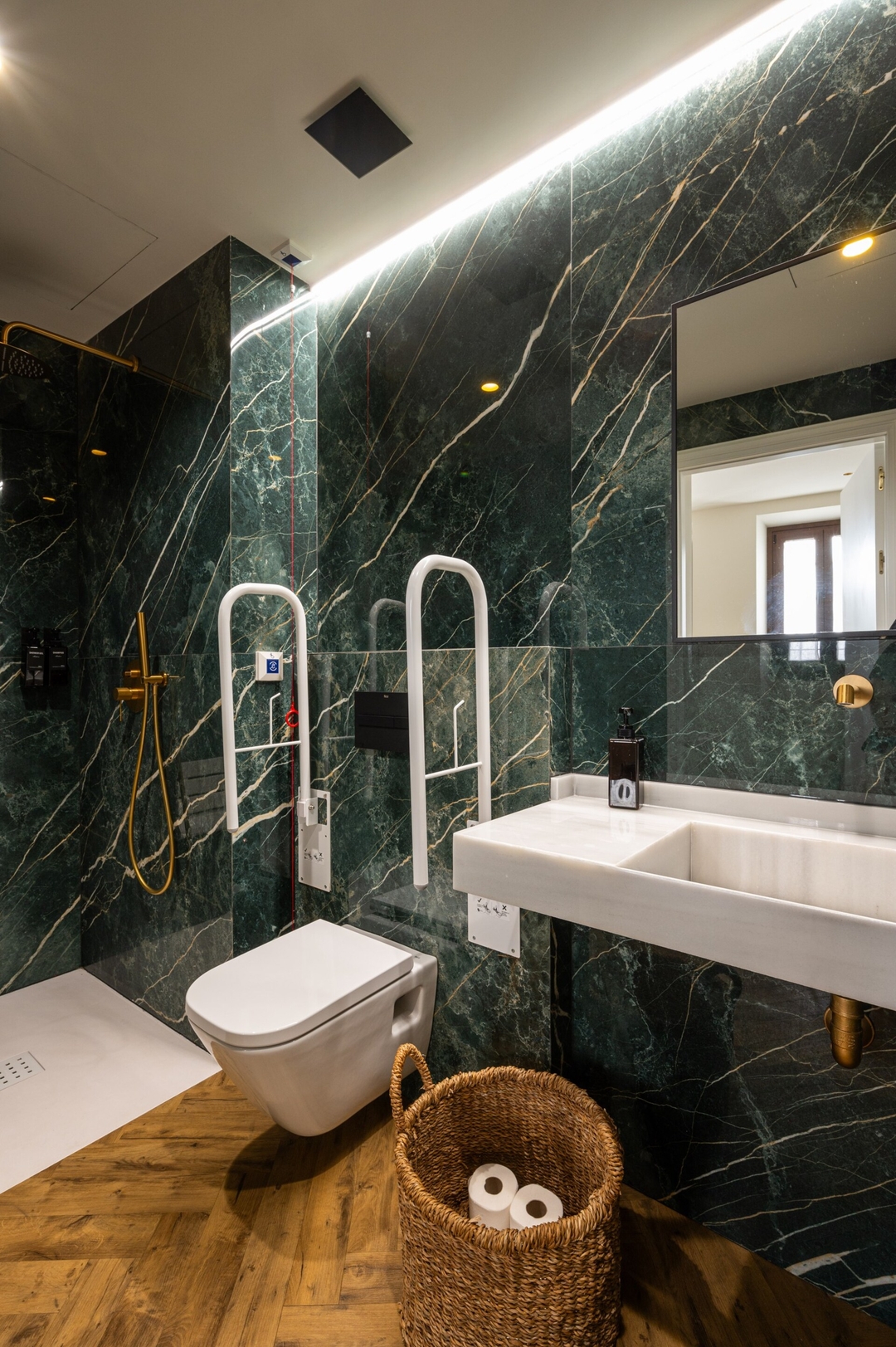 Premium Studio in the heart of Sevilla 20 Templa Stays