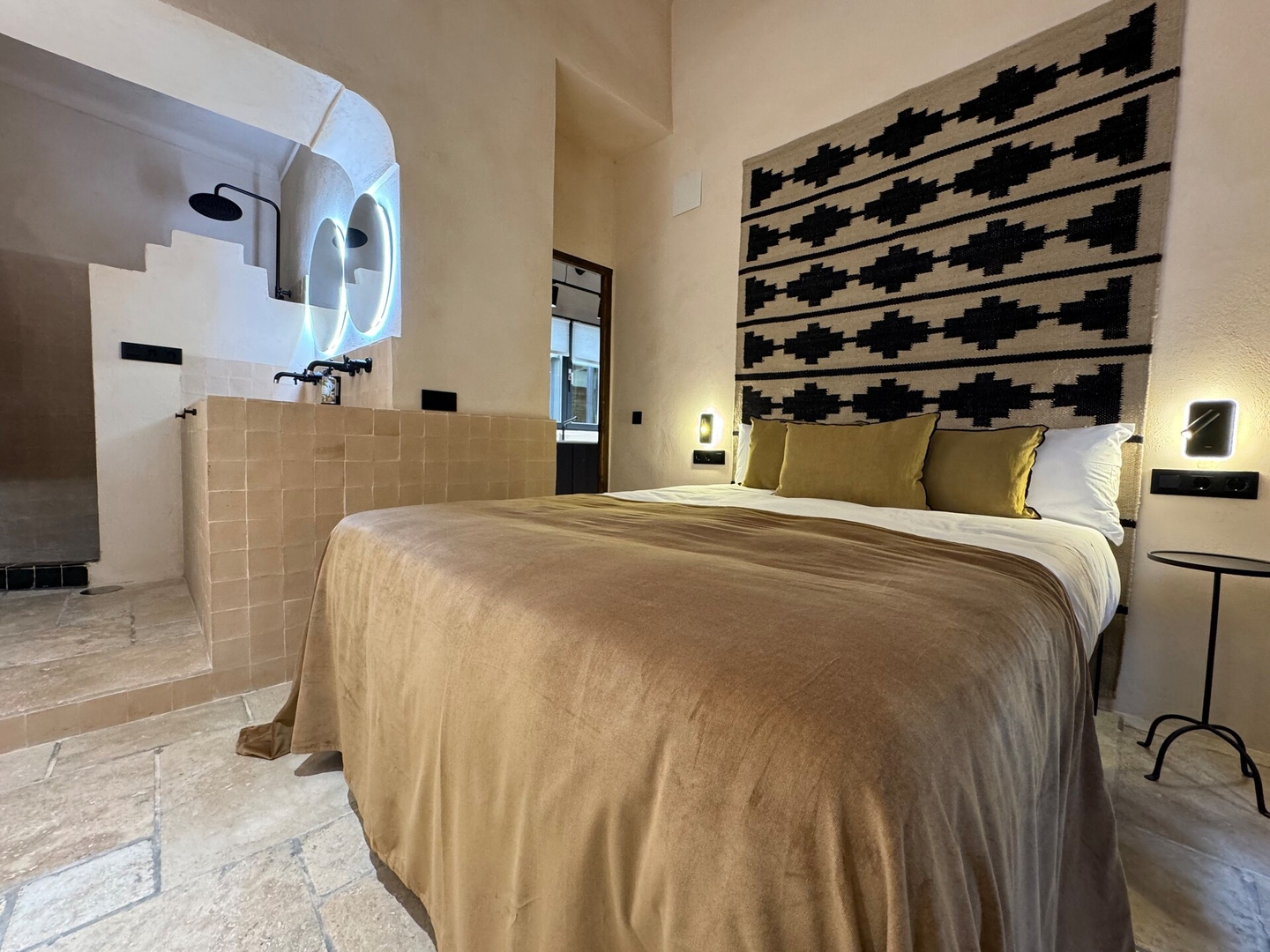 Apartamentos Nazarí - Emir 23 Templa Stays