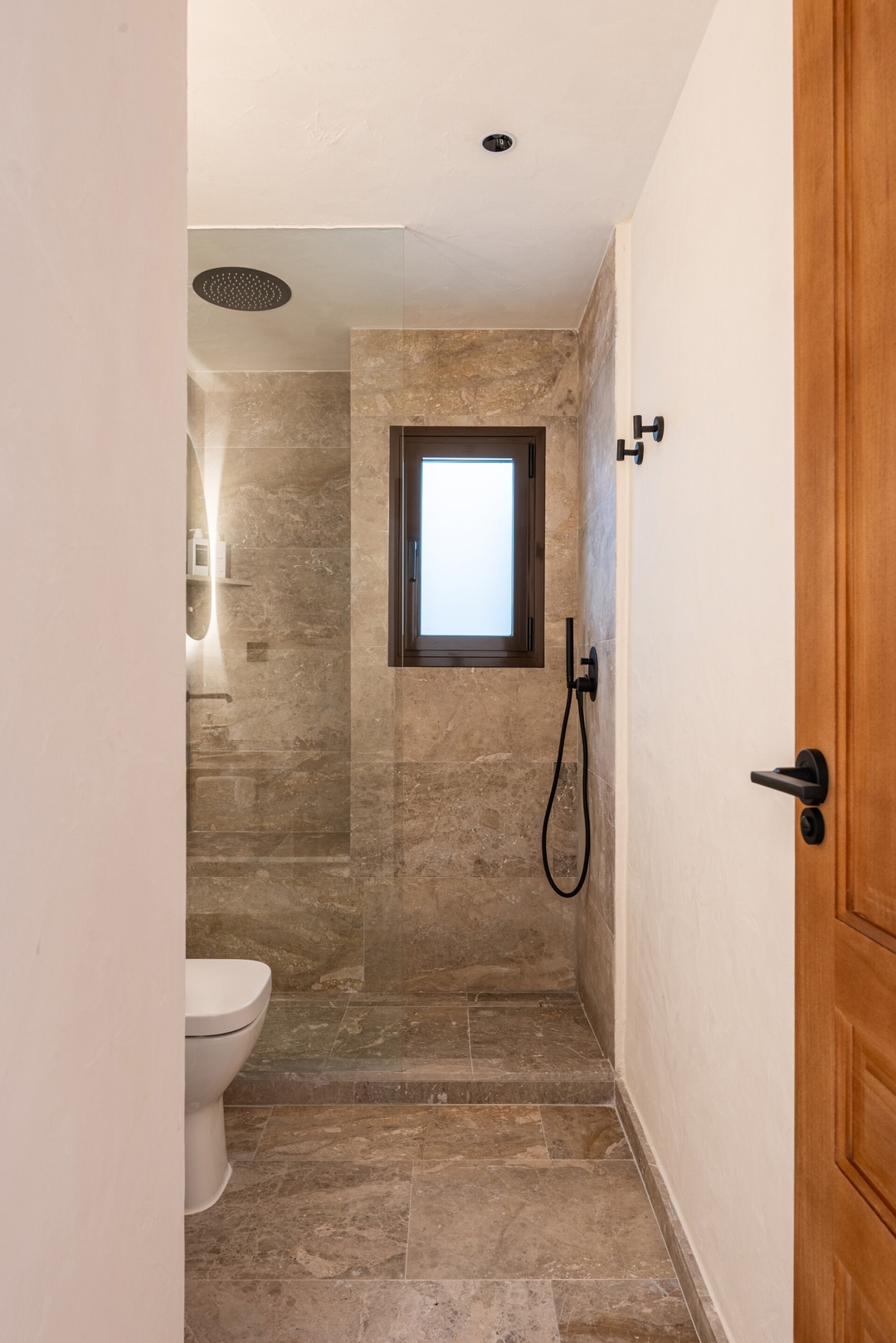 10- Gym Sauna & Pool in private building 17 Templa Stays