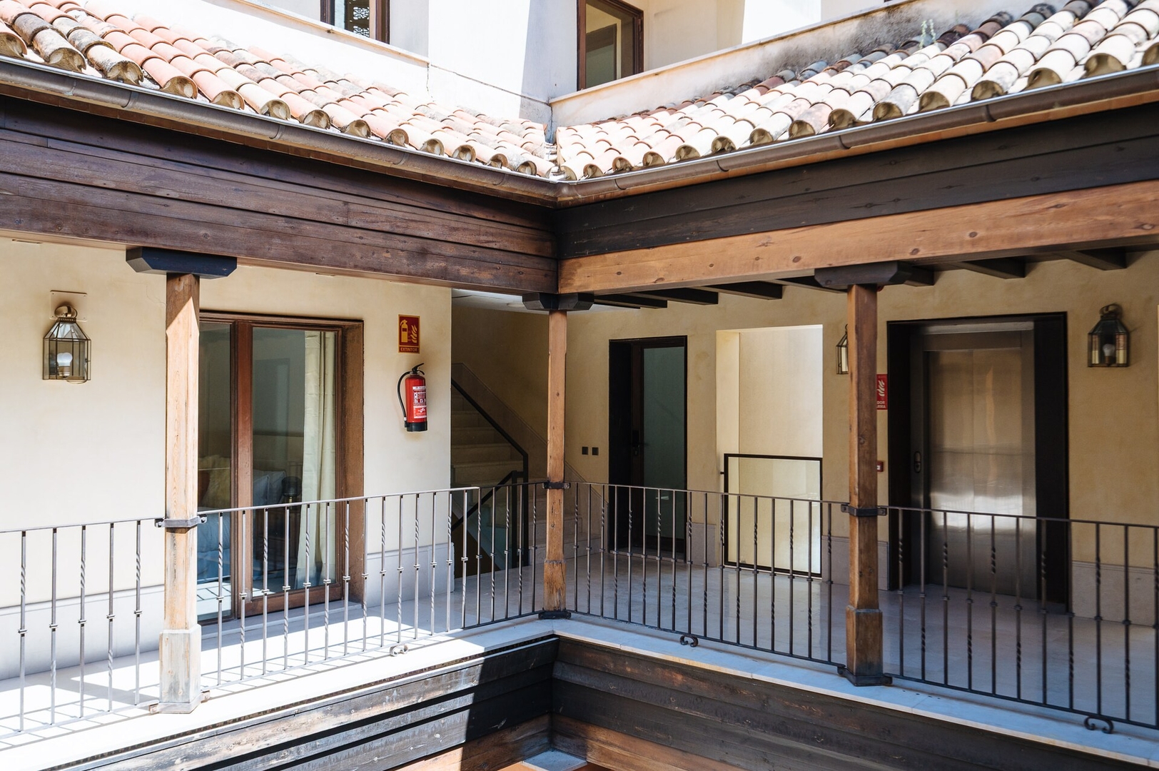 Luxurious apartment in the city. La Vistosona 5 Templa Stays