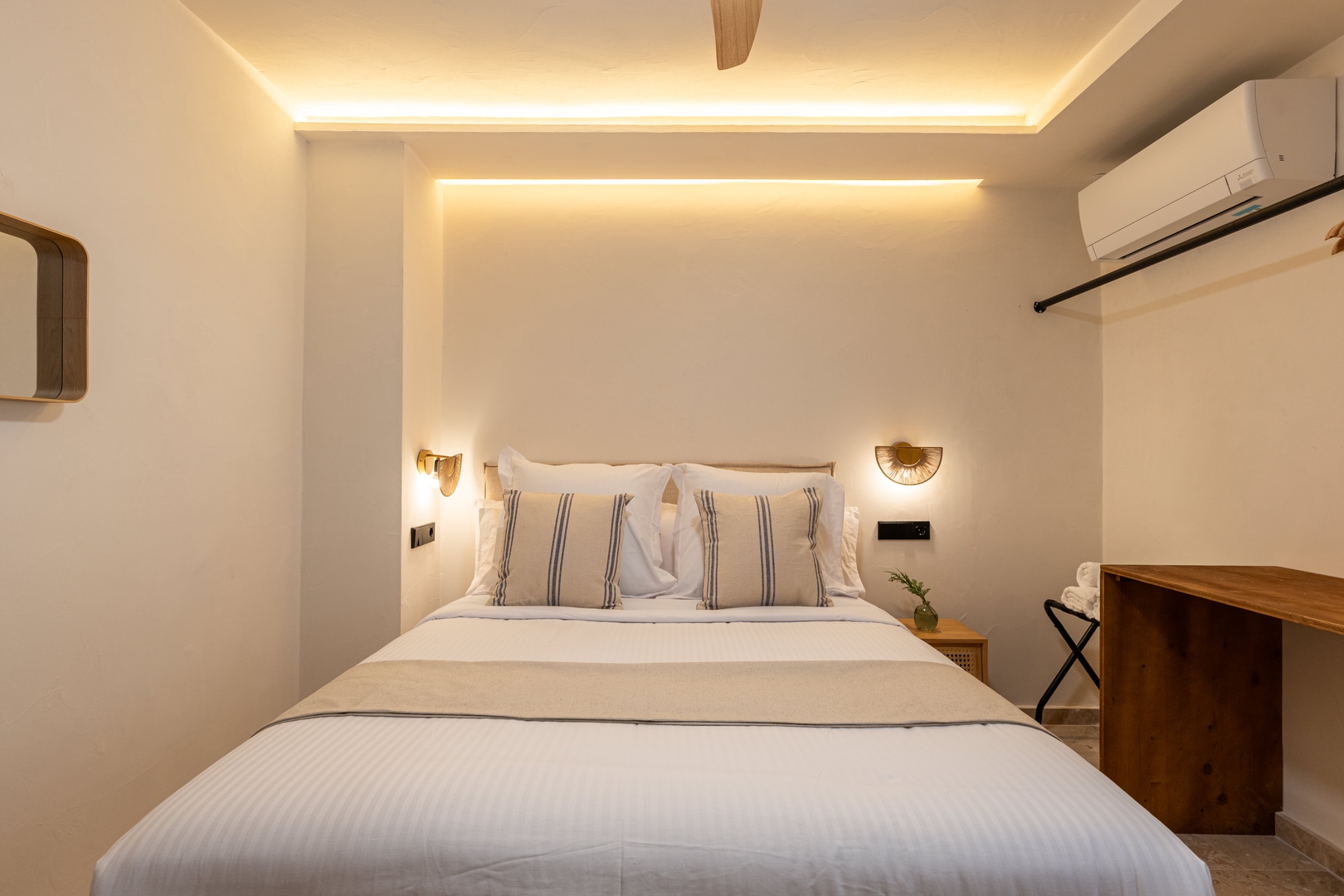 6- Netflix & Chill in Menorca 20 Templa Stays