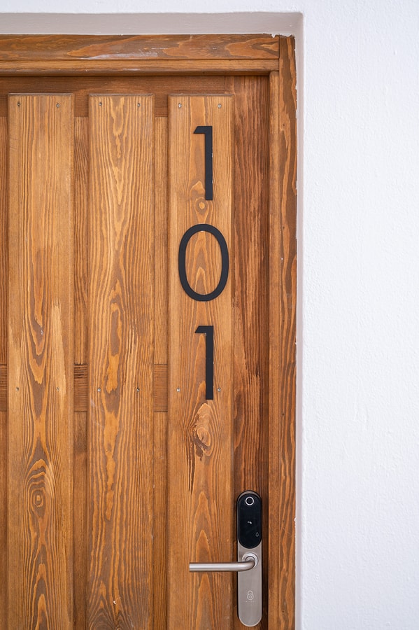 Parking free. Apartamentos de Lujo Arcos de Mares 14 Templa Stays