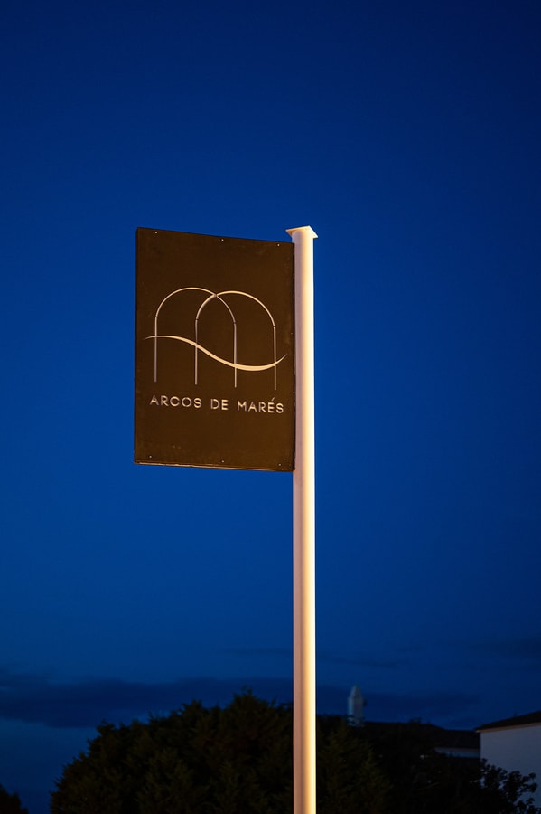 Parking free. Apartamentos de Lujo Arcos de Mares 33 Templa Stays