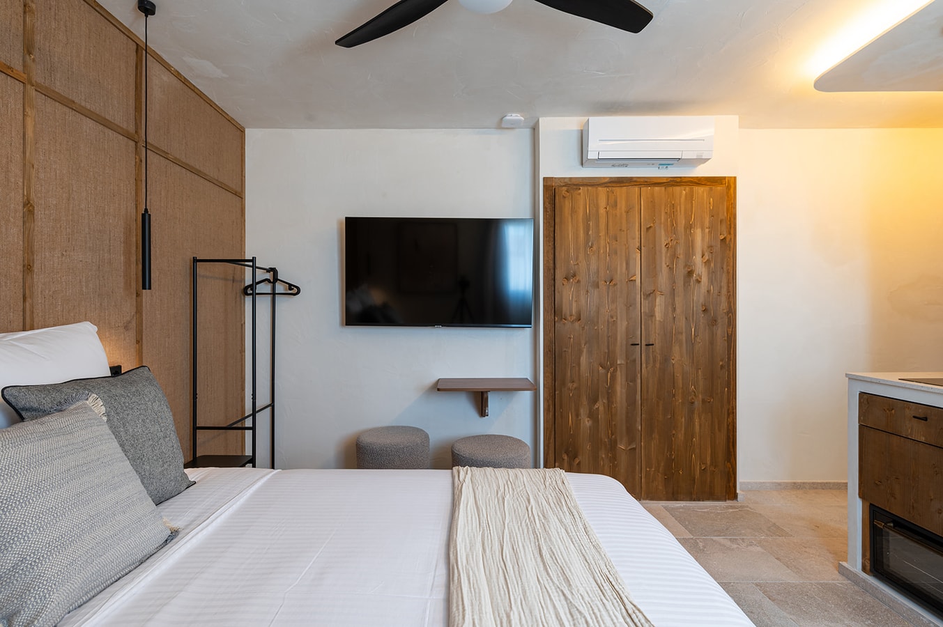 Lujoso Apt en edificio privado. Netflix/Wifi 13 Templa Stays