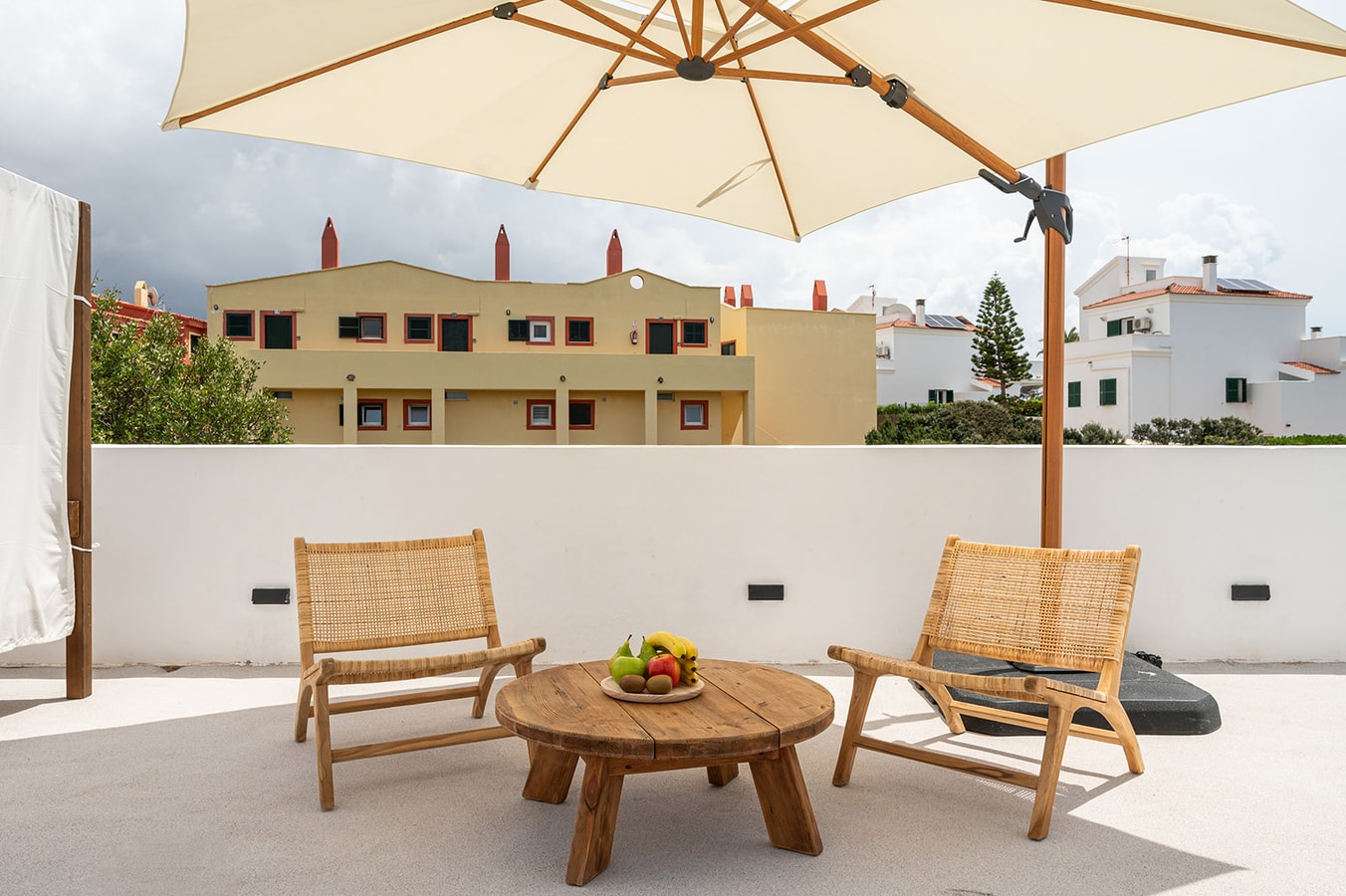 Parking free. Apartamentos de Lujo Arcos de Mares 43 Templa Stays