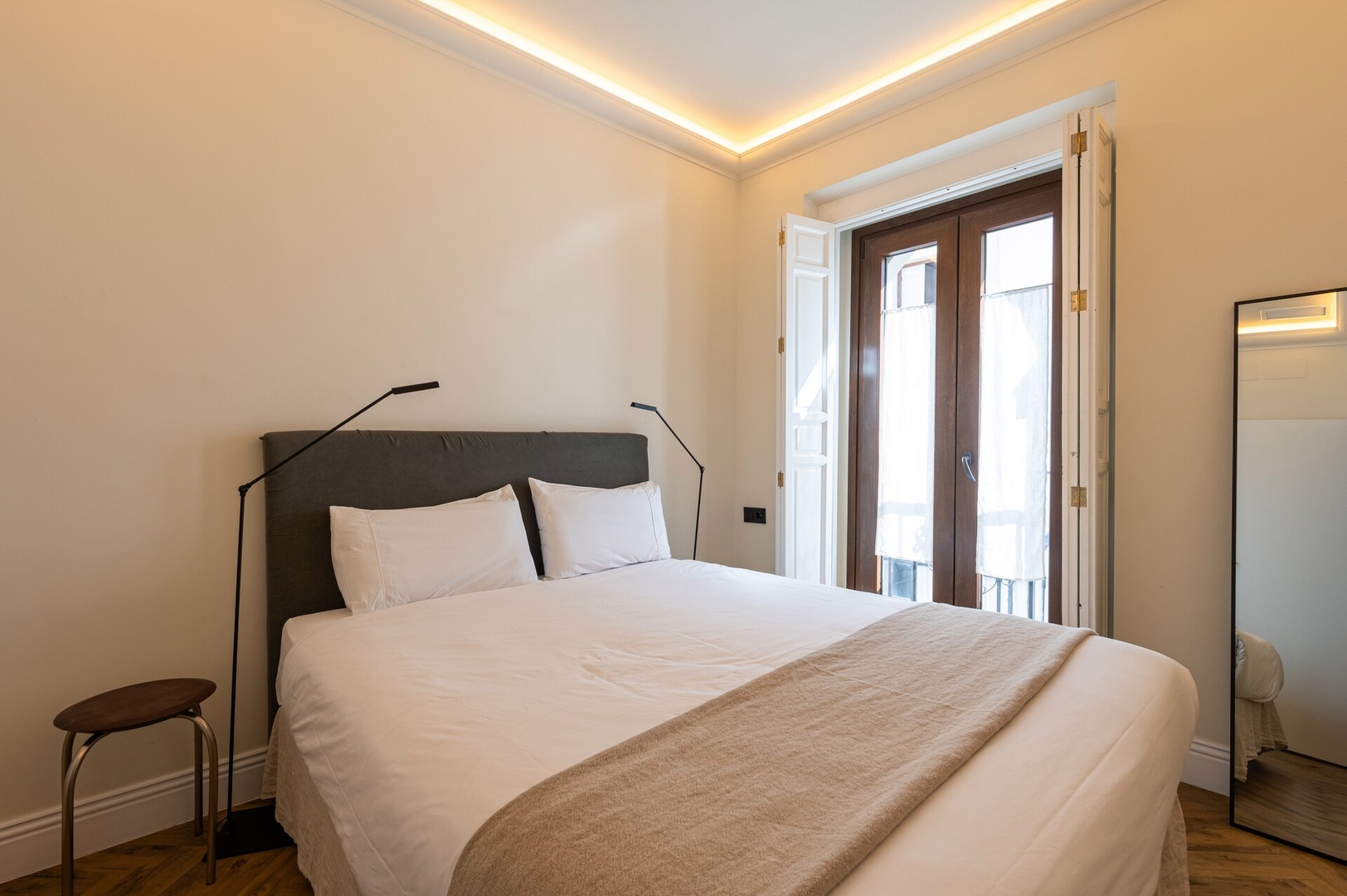 Luxurious 1 bedroom apartment in the center 3 Templa Stays