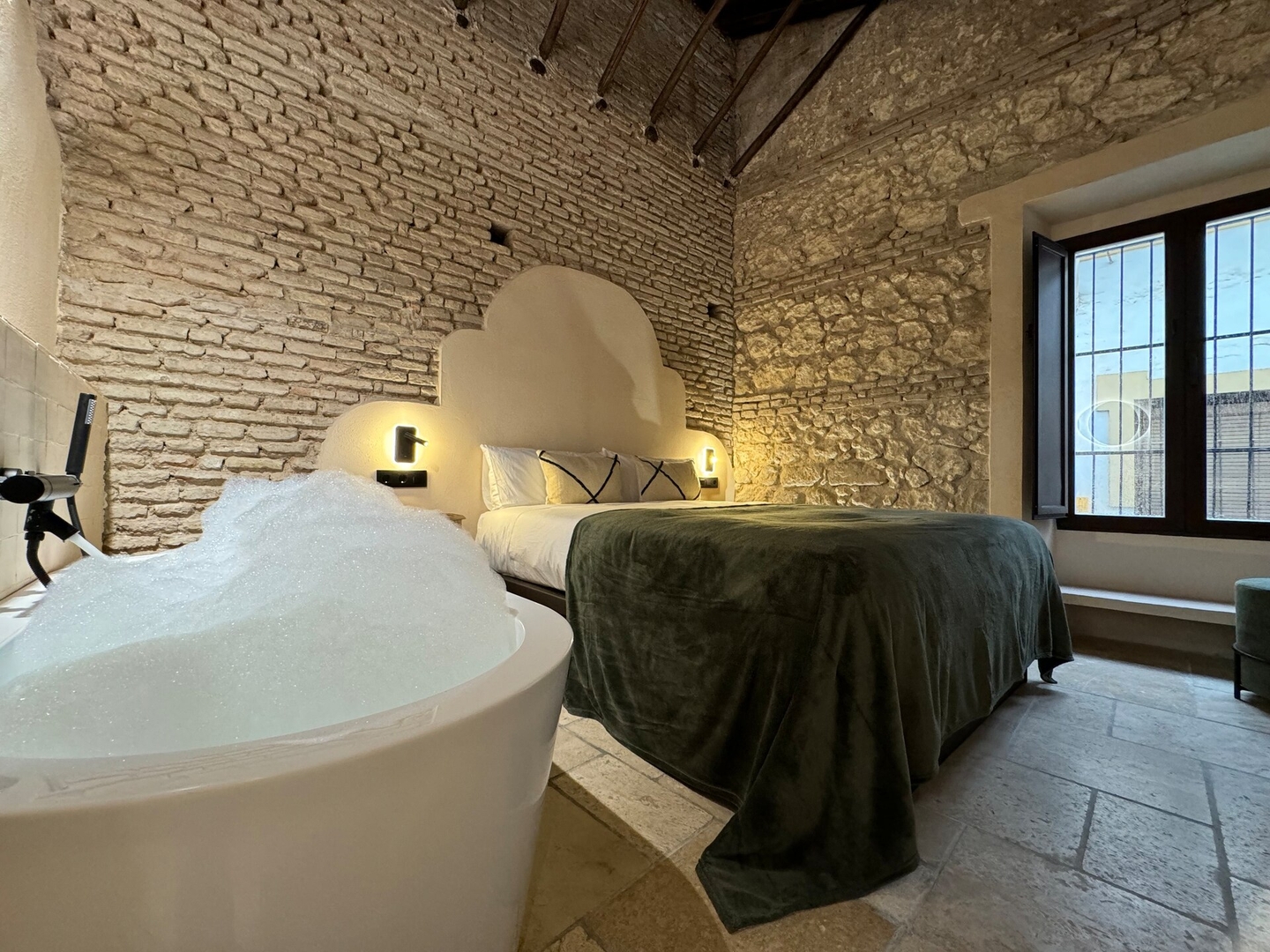 Apartamentos Nazarí - Emir 3 Templa Stays