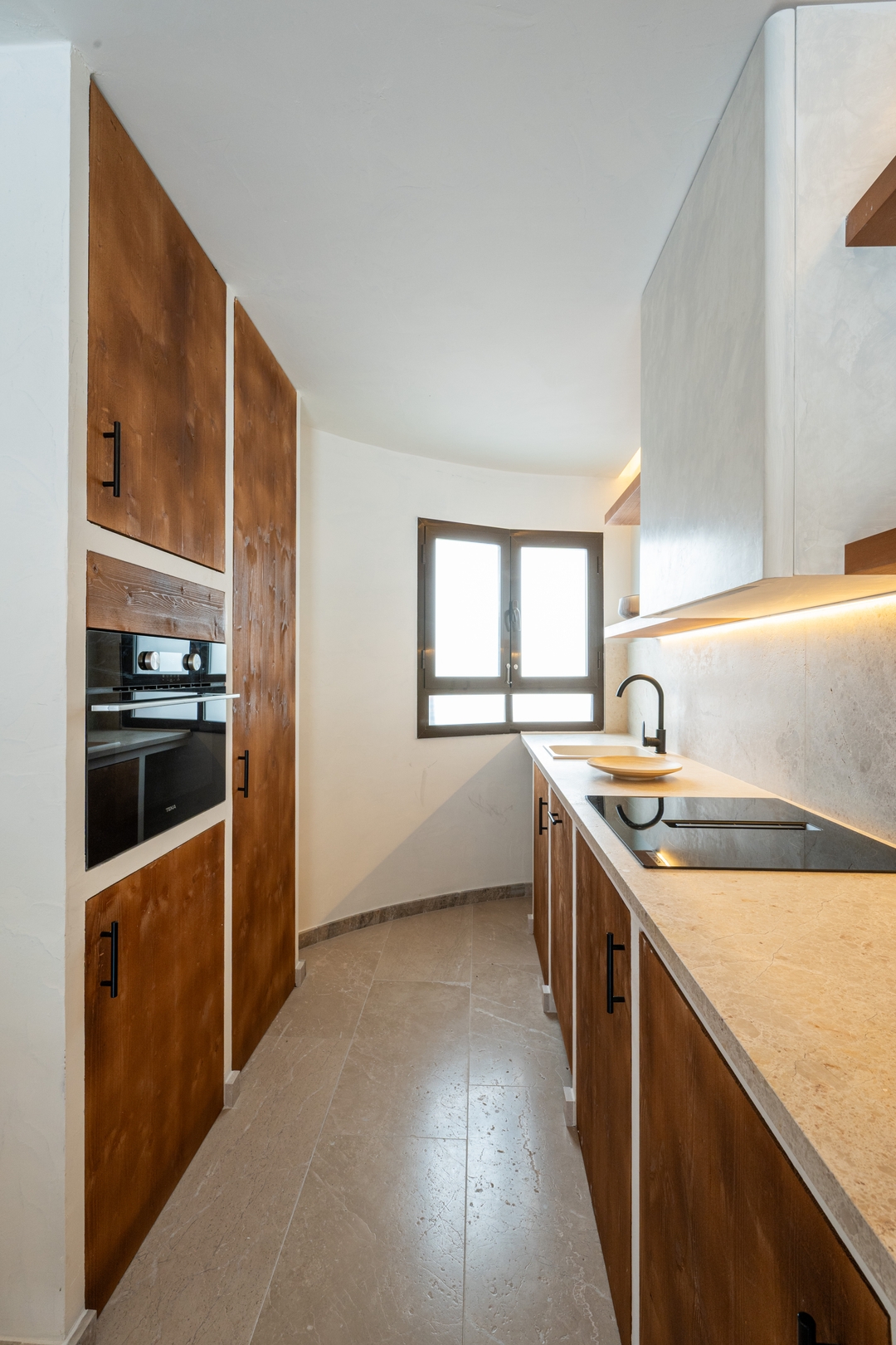 15- New! apt 4px 21 Templa Stays
