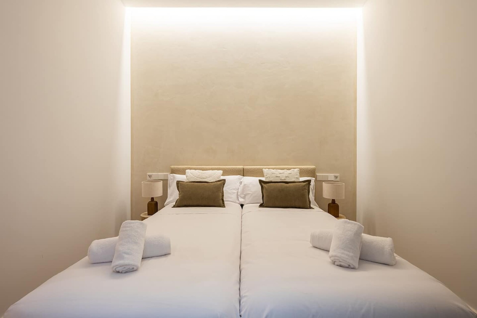 Nuevo! Apt con Patio Privado para 8 pax 12 Templa Stays