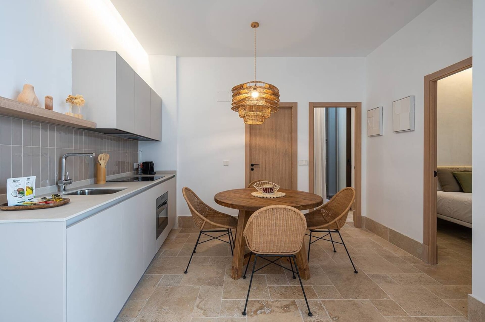 Check-in 24h. Apt moderno en Casco Historico 1 Templa Stays