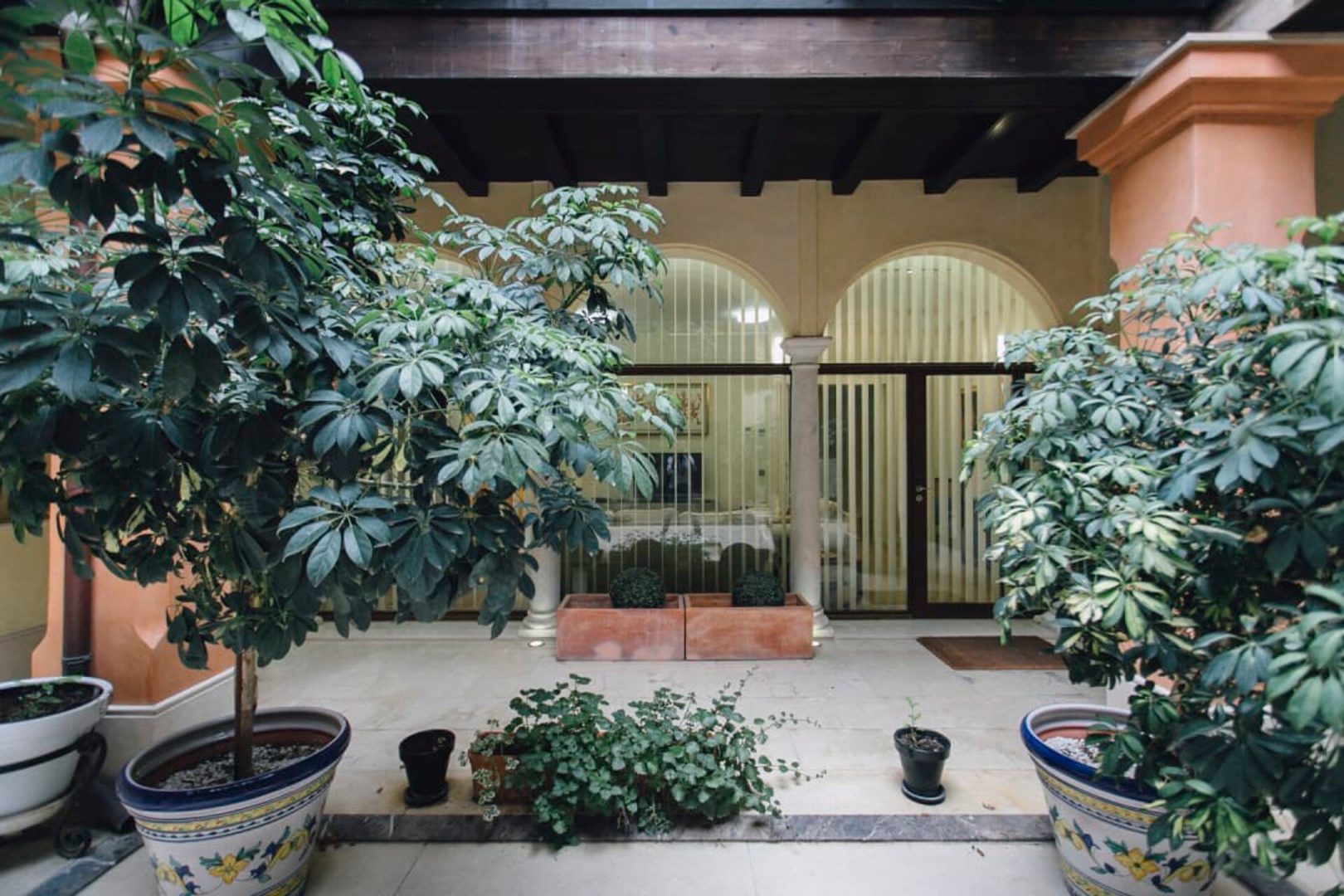 Impresionante y exclusivo patio interior 2BR. 29 Templa Stays